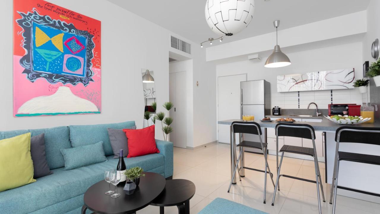 Stylish 1Br Flat For 4 Ppl In Allenby By Holyguest Tel Aviv Exterior foto