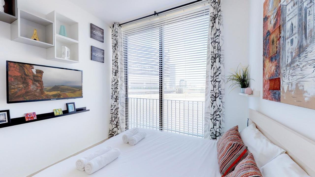 Stylish 1Br Flat For 4 Ppl In Allenby By Holyguest Tel Aviv Exterior foto